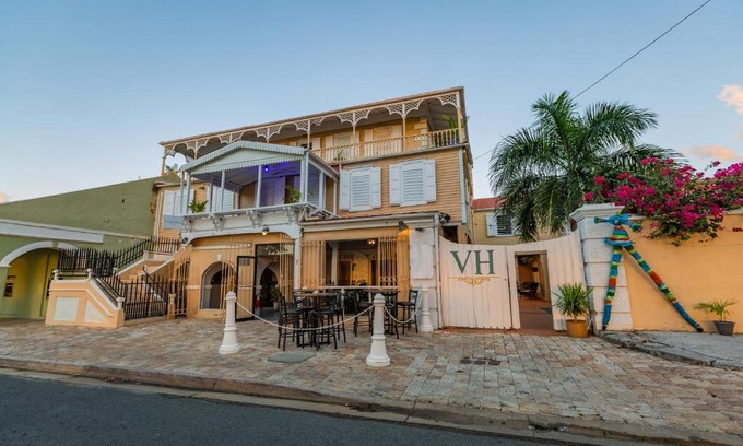 Frederiksted Southeast Hotel | Victoria House