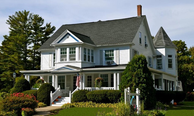 Hampton Hotel | Victoria Inn