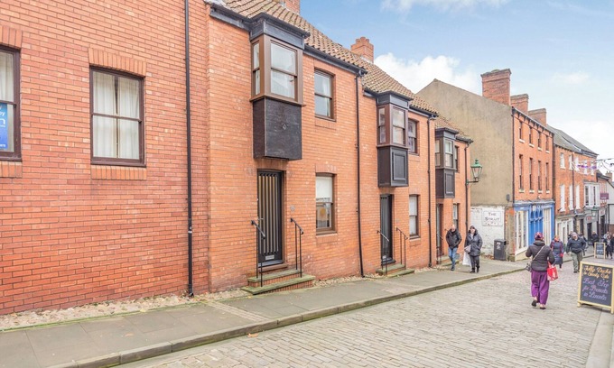 Lincoln Cottage | Victoria's Retreat - UK41475