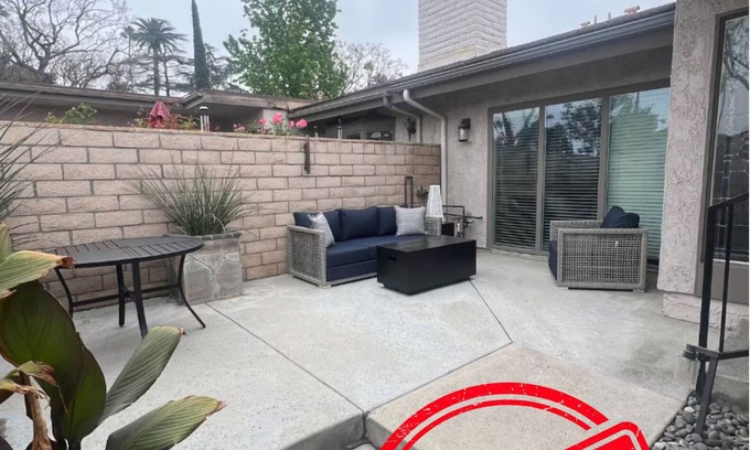 Riverside House | Victoria Woods Retreat close to Downtown Riverside