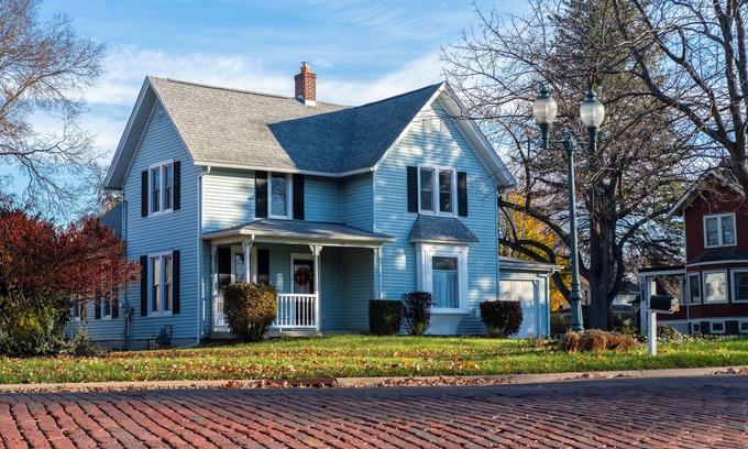 Cherry Valley House | Victorian*4 poster King*Walk to village*A+ Kitchen