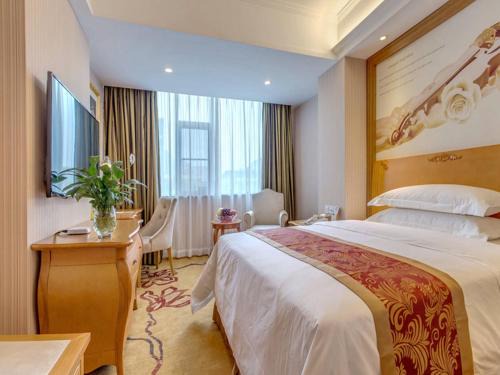 Guilin City Centre Hotel | Vienna Hotel Guilin AIrport Road Rongshan