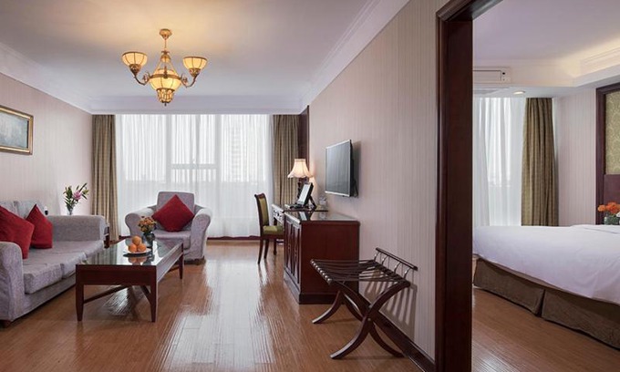 Taicang Hotel | Vienna International Hotel Taicang Nanyang Plaza