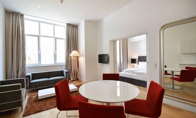 Sachsenhausen Apartment | Vienna Residence Frankfurt, Schweizer Platz #6073
