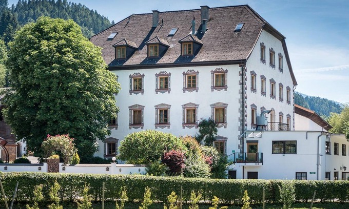 Schwaz House | Vierbettzimmer - Hotel Plankenhof KG