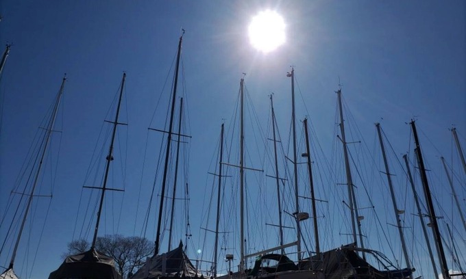 Bayfield Condo | Views. Sleeps 8. Across from marina. Pet Friendly. Elevator