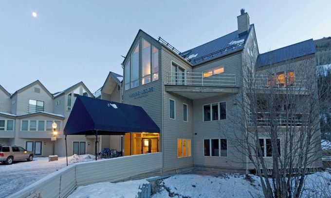 Telluride Cottage | Viking Lodge 103 by Avantstay Stunning Condo, Near Ski Lift