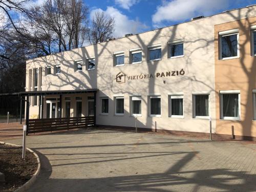 Dunaujvaros Apartment | Viktória Panzió