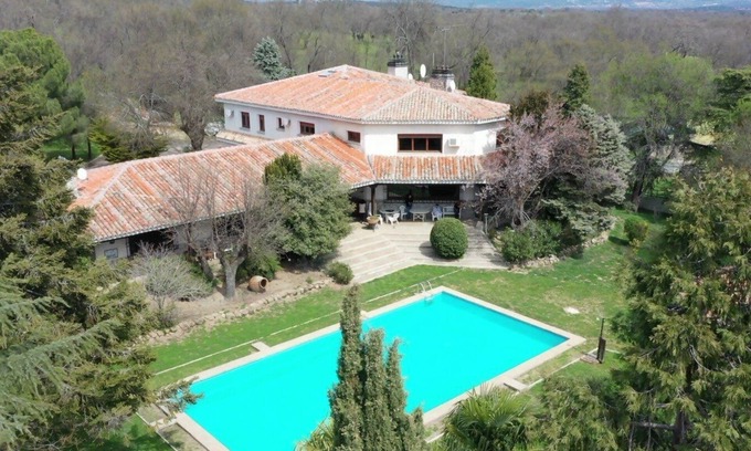 San Lorenzo de El Escorial House | Villa Escorial Park