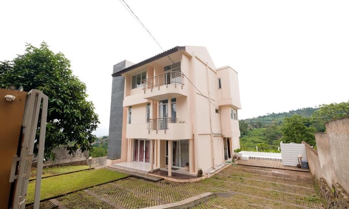 Bandung Villa | Vila Canda