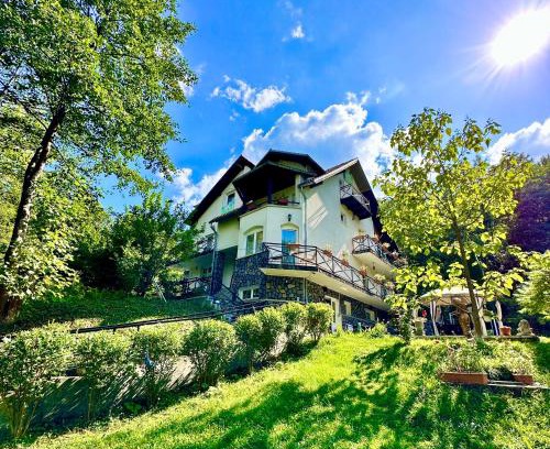 Cornu Villa | Vila Miandra