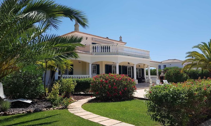Mato Serrao Villa | VILA NAUTILUS - Dream villa in Carvoeiro with breath-taking ocean view