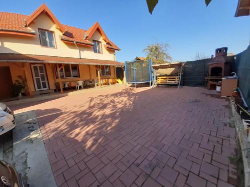 Hateg Villa | Vila Nico