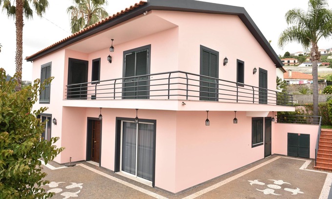 Sao Roque House | Vila Santana (Living with Glamor)
