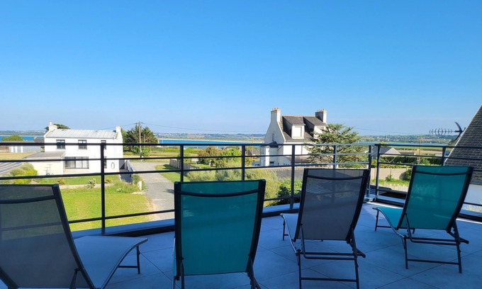 Plouneour-Brignogan-Plages Villa | Villa L ESTRAN new sea view 10P 400 m from the sea in PLOUNEOUR BRIGNOGAN PLAGES