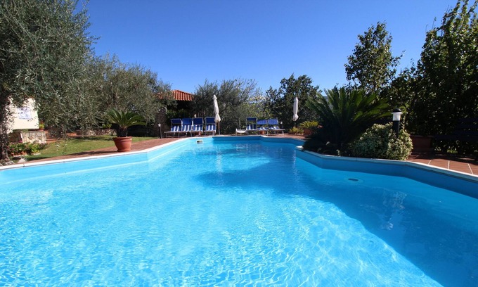Spigno Saturnia Apartment | Villa Chiaia B apartment with swimming pool
