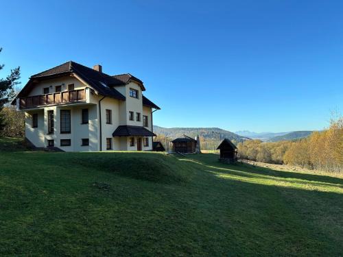 Krompachy Villa | Villa Štancelini