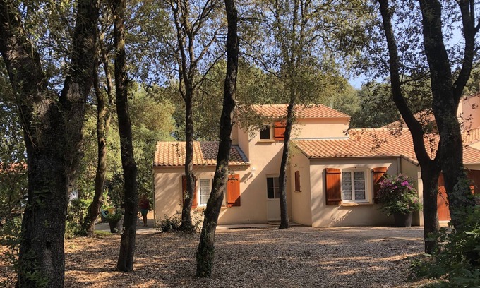 Saint-Michel-Chef-Chef Villa | Villa 100m from the beaches