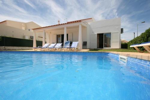 Areias de Sao Joao Villa | Villa 300m from Beach - By Algarkasa