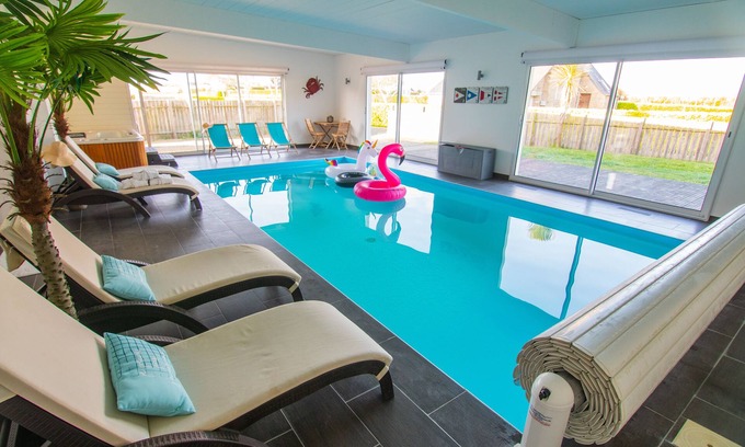Plouescat Villa | VILLA 4*large indoor pool and Jacuzzi 80 m from the sea and GR34.
