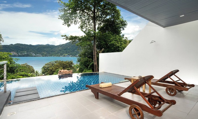 Patong Villa | Villa 8 oceanfront pool villa