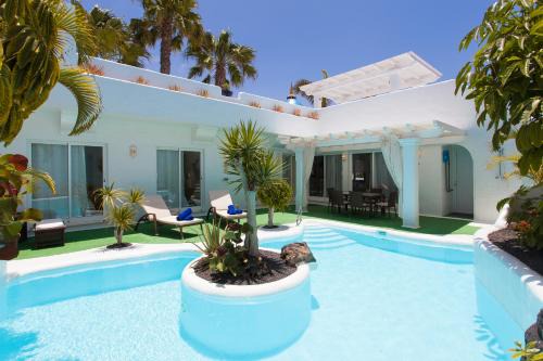 Geafond Villa | Villa 82