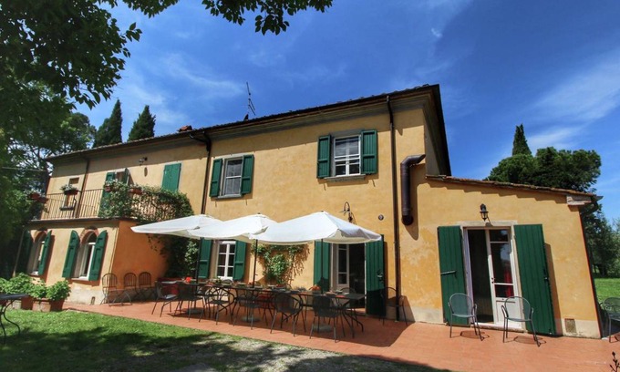Marciano della Chiana Villa | Villa ∙ 9 bedrooms ∙ 18 guests