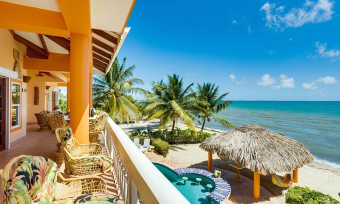 Plantation Villa | Villa 99-Stunning 4BR Townhouse-Beachfront-w/Pool