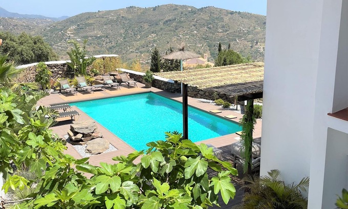 Sayalonga Villa | Villa a Sayalonga vicino al mare
