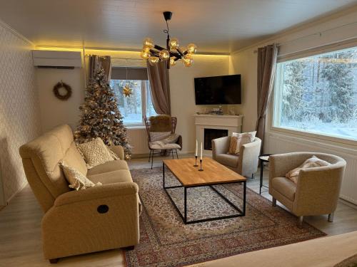 Rovaniemi Villa | Villa Ainola - A Private Lakefront Getaway, Less Than an Hour from Rovaniemi