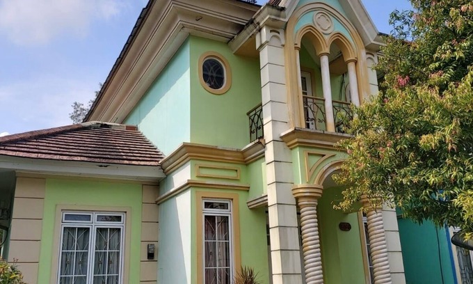 Cipanas Villa | Villa Alaska Kota Bunga