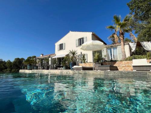 Besse-sur-Issole Bed & Breakfast | Villa Alba en Provence