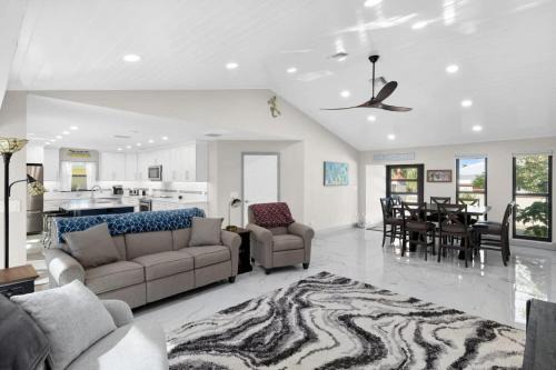 The Dunes House | Villa Albatross- Gorgeous Ground Level Pool Home in the Dunes