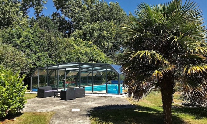 Pleumeur-Bodou House | Villa all on the ground floor with WIFI, private swimming pool under top shelters in PLEUMEUR-BODOU