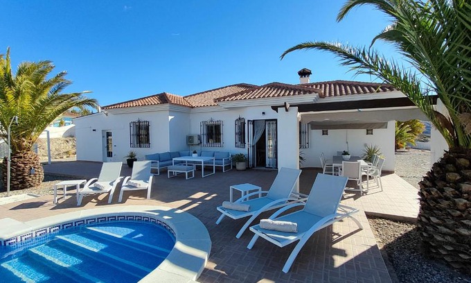 Locaiba Villa | Villa Alta Vista