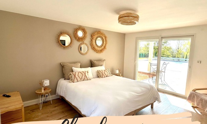 Bully House | Villa ambre in Bully between Lyon & Beaujolais