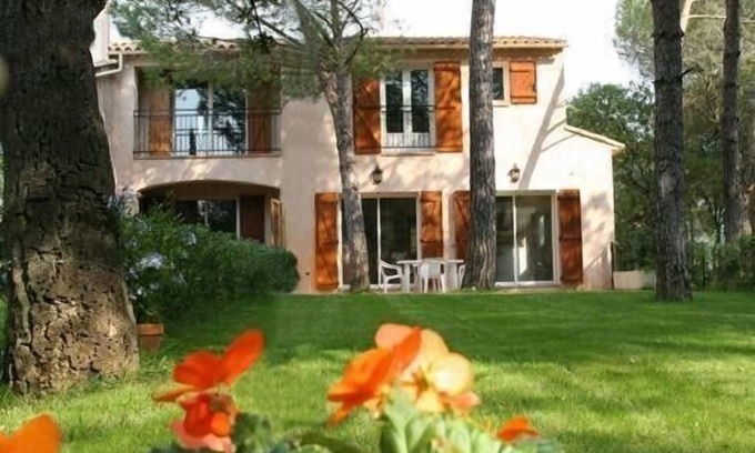 La Bouverie Cottage | Villa and environment of Provence calm and confort on the Riviera
