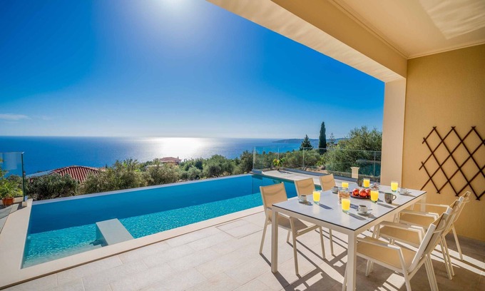 Vlachata Villa | Villa Andriana - Three Bedroom Villa, Sleeps 6