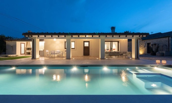 Casa Papa Villa | Villa Angelina - Luxury Villa with pool