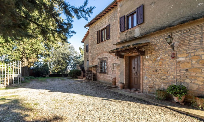 Poggibonsi House | Villa Angiolino by Interhome