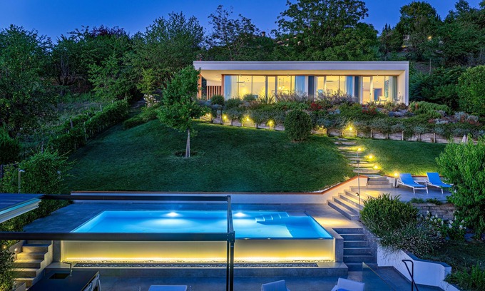 Alba Villa | Villa Anna luxury and private pool in Alba