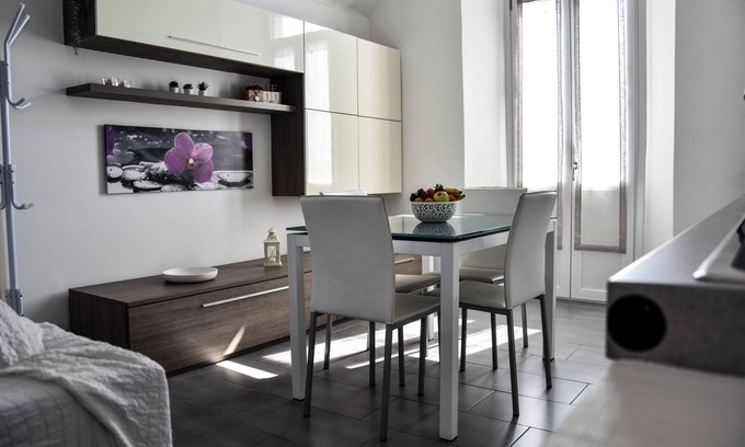 Tavernerio Apartment | Villa Antonella, app. Victory