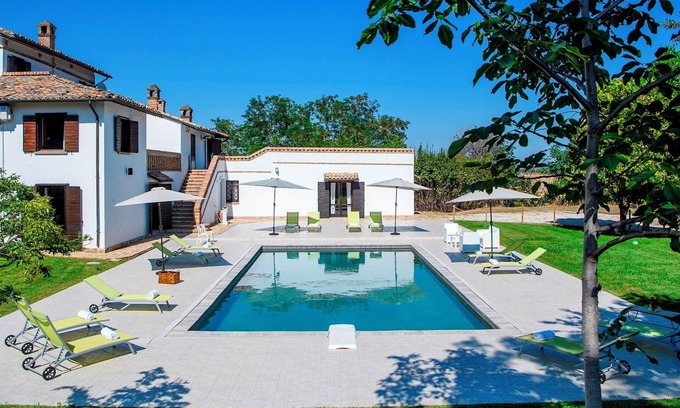 Bellante Villa | Villa Ardente 12+1, Emma Villas