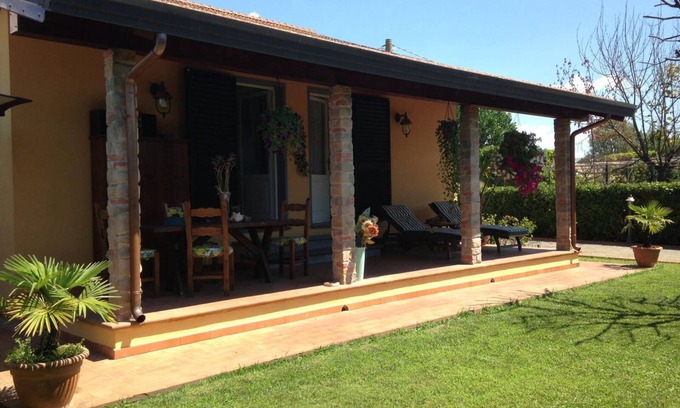 Lido di Camaiore Villa | Villa Arianna quiet area 5 minutes from the sea and from the Versilia nightlife