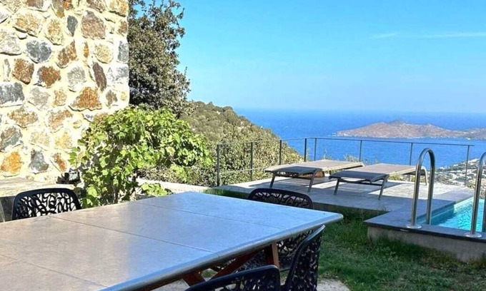 Yalikavak Villa | VILLA ART,3-bedroom fully furnished villa in enchased Yalikavak/Bodrum/Turkey