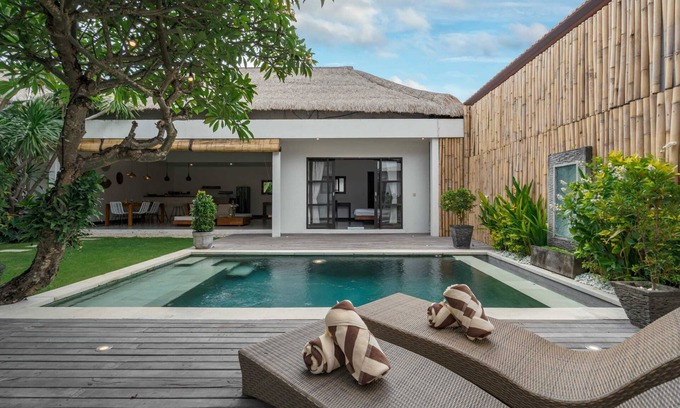 Batubelig Villa | Villa Art Gecko