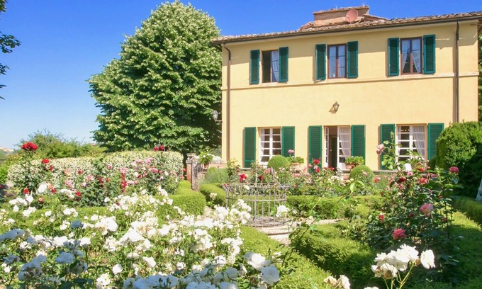 Siena Villa | VILLA ASCARA - Fifteen Bedroom Villa, Sleeps 30