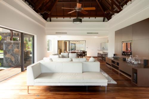 Bel Ombre Villa | Villa Astreia