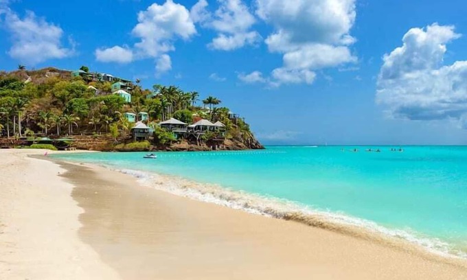 Saint George Parish House | Villa Aurora Antigua - 5 Beds 4 Baths Unit
