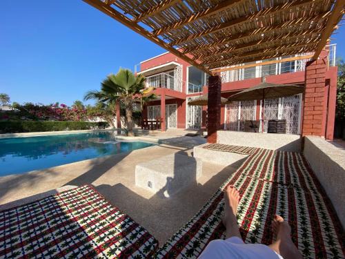Palmarin Villa | Villa avec piscine entre plage et Siné Saloum